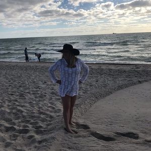 Meet your Posher, Laurie